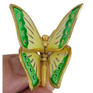 Gold Tone Yellow Green Enamel Hinged Articulated Wings Butterfly Pin Brooch M955